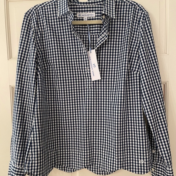 Southern Tide Tops - Southern Tide Gingham Popover Scalloped Hem M NEW